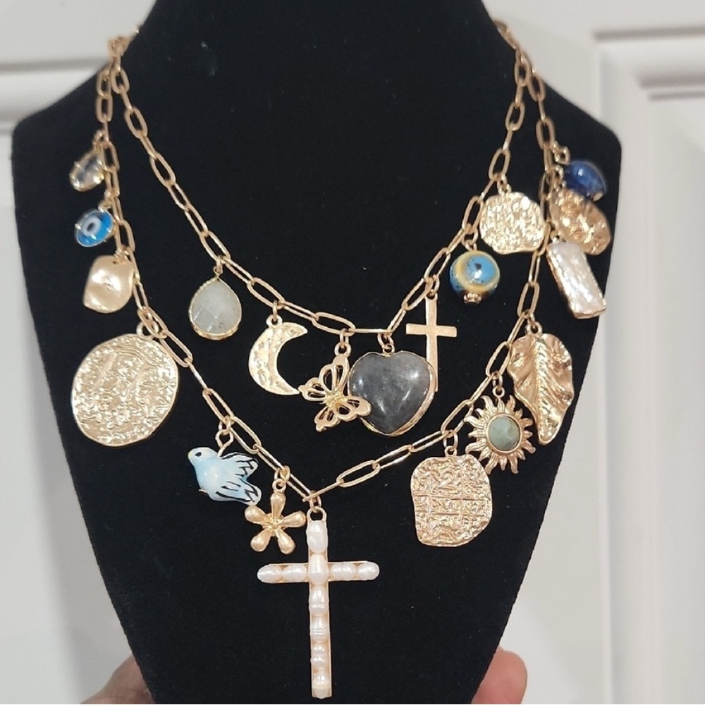 NWOT ⚜️🩶⚜️ ATTERRI Gorgeous Multi Charm Two Layered Necklace - Picture 11 of 12
